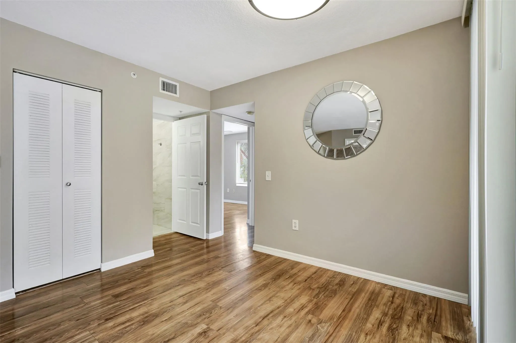 Dining Area leading to 2 Guest Bedrooms.