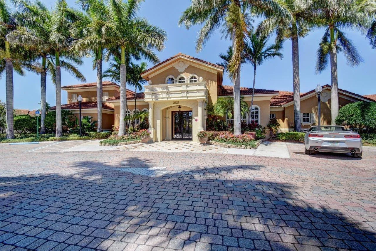 Mirabella Villas Clubhouse