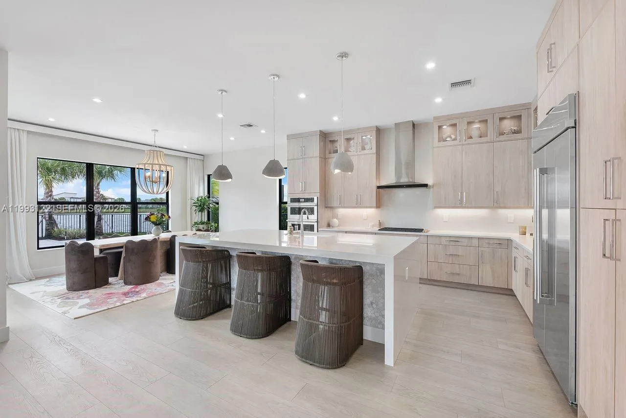 Dining Table and Island Seating