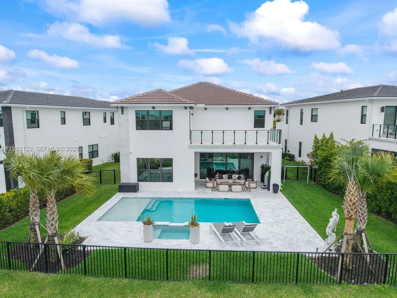 Large Pool and Spa