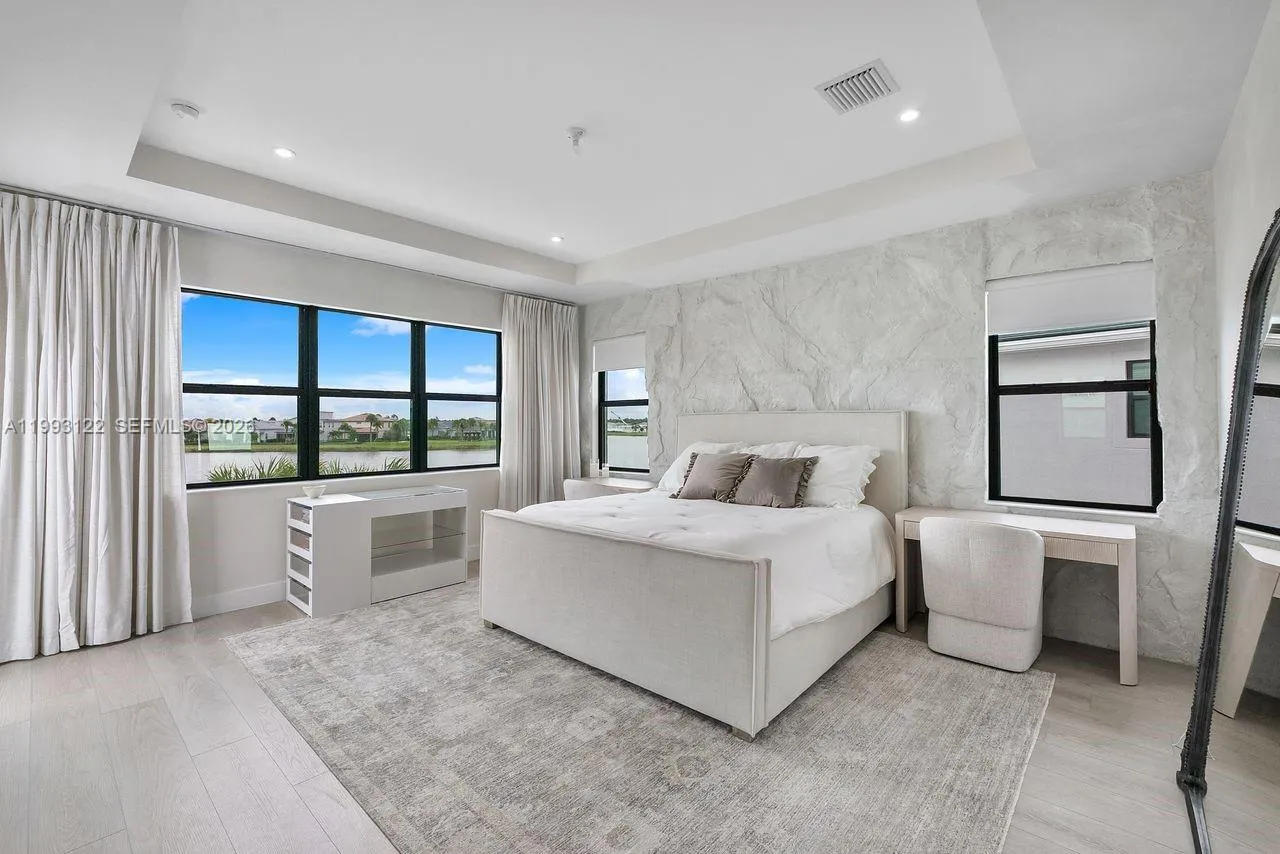 Primary Ensuite