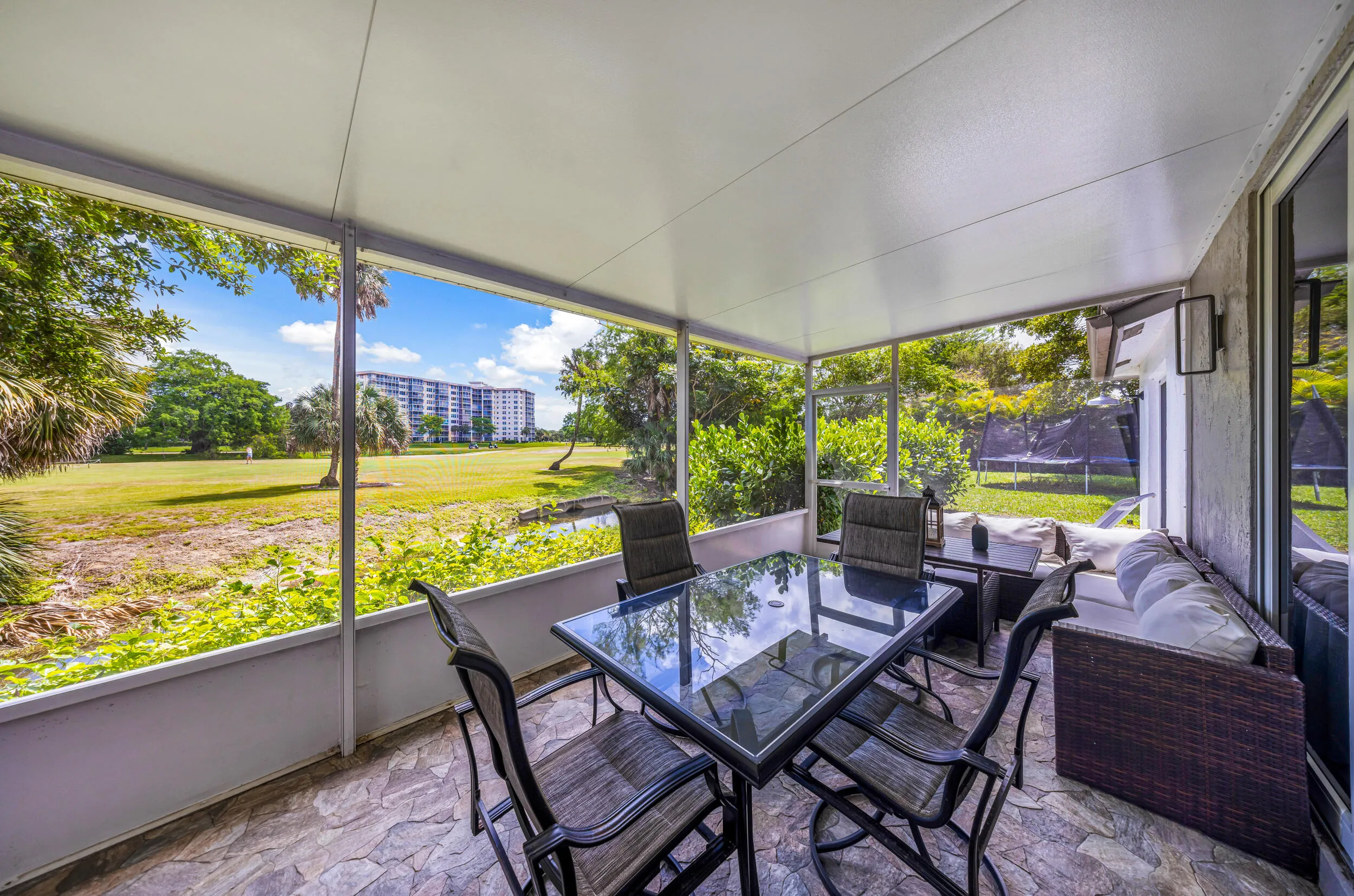 3630 Dunes Vista Dr-Pompano Beach, Valen