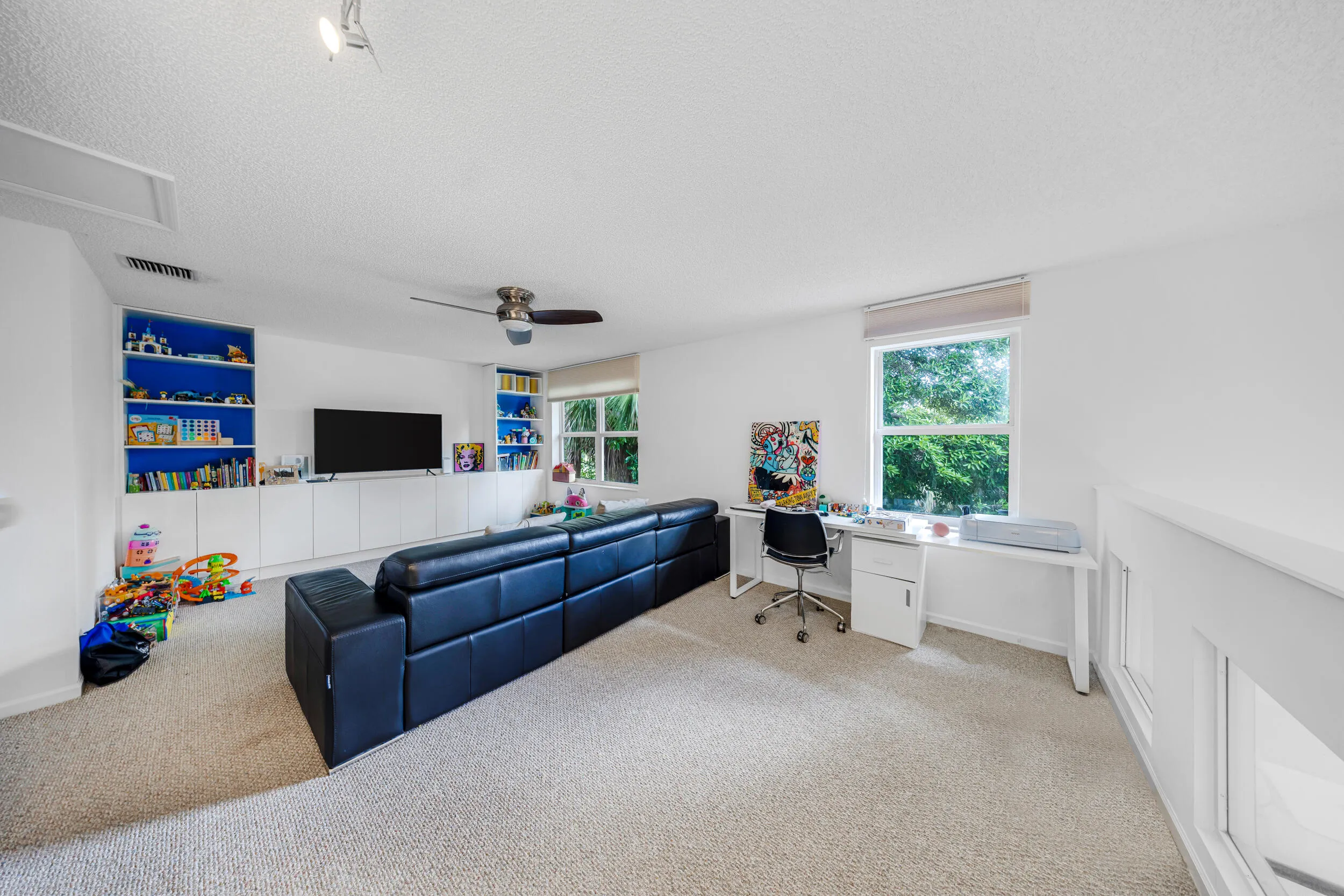 3630 Dunes Vista Dr-Pompano Beach, Valen