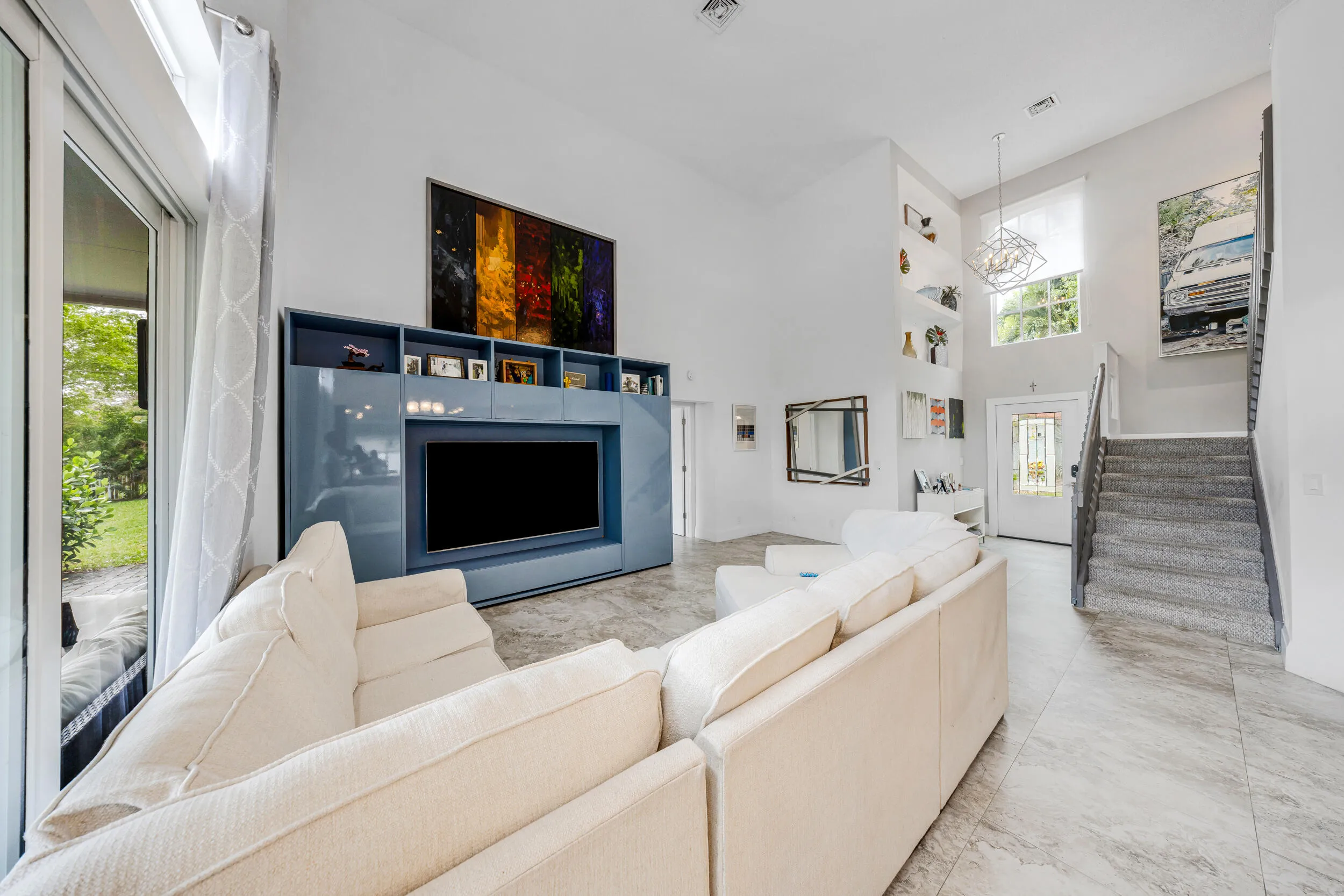 3630 Dunes Vista Dr-Pompano Beach, Valen