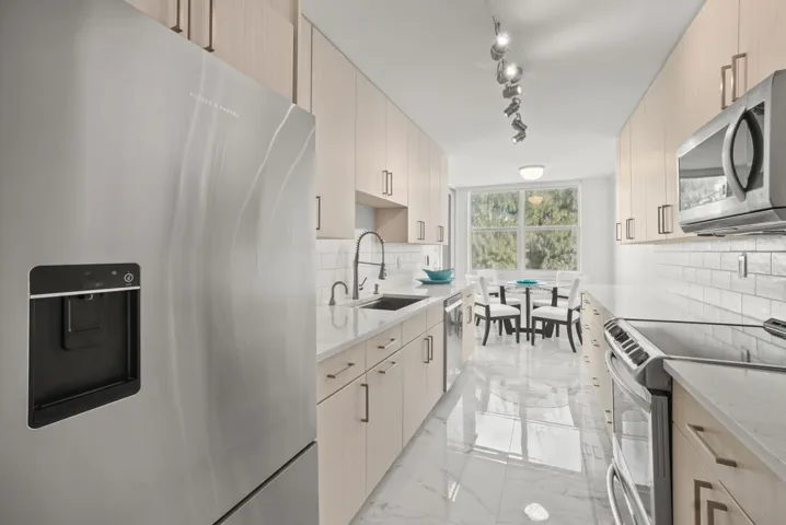 3546SOceanBlvd#420(3)