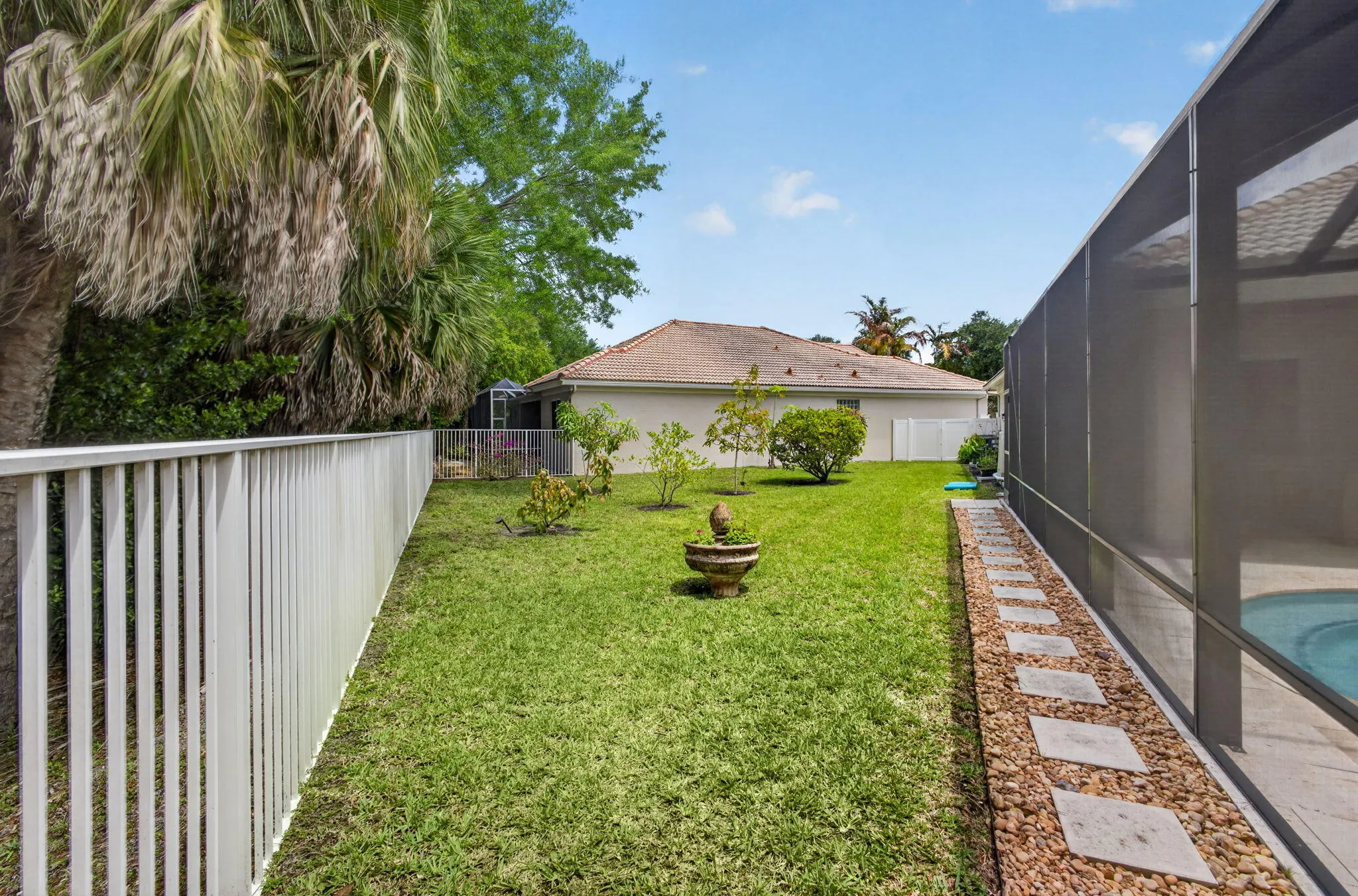 Property photo 78