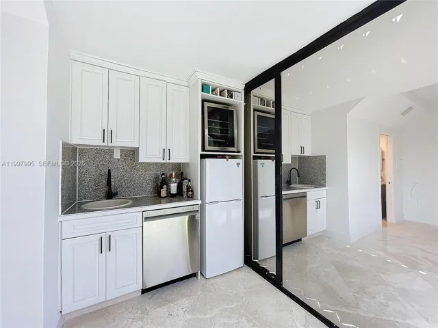 Upper Kitchen