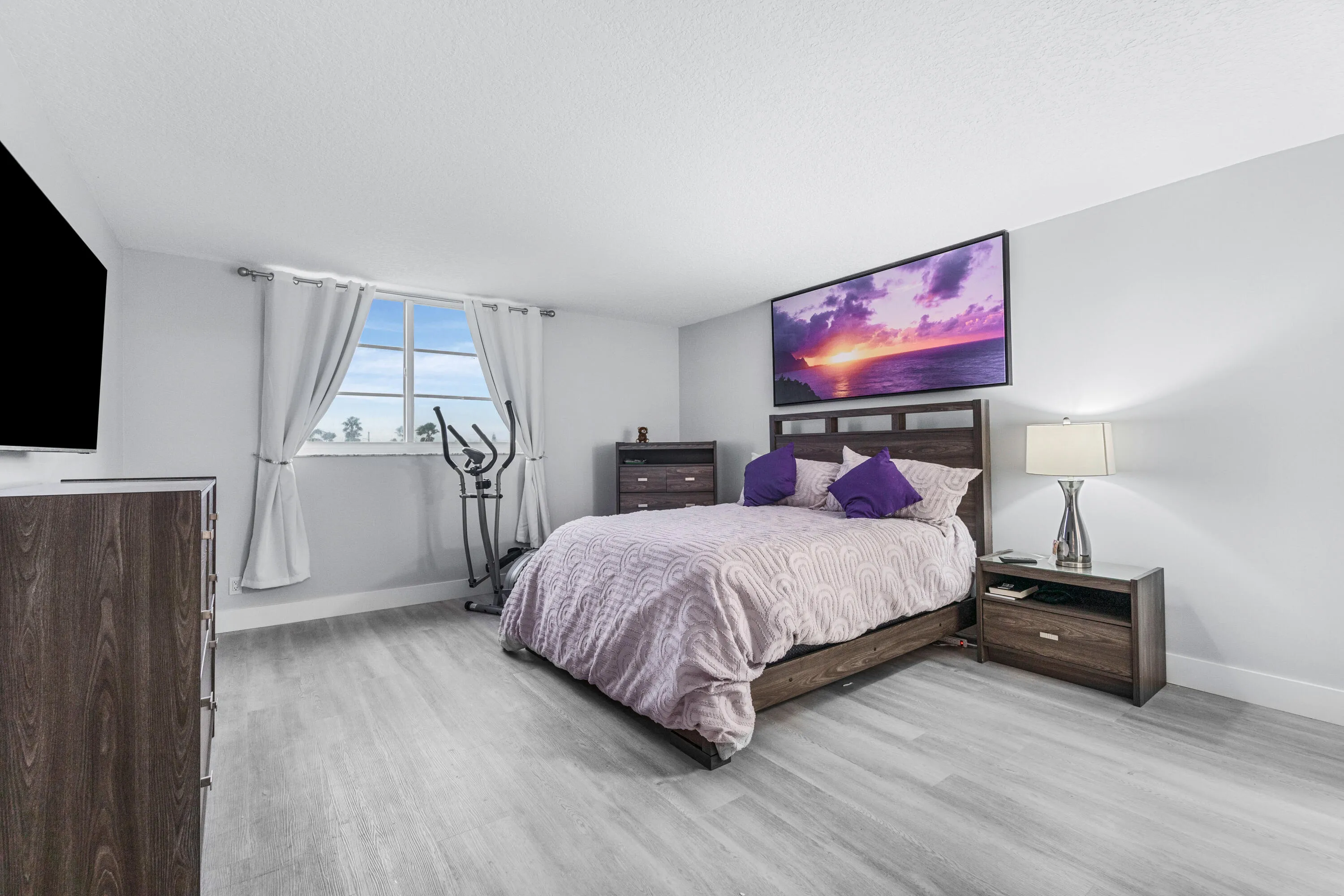 014-630OceanDrive-410-JunoBeach-FL-33408