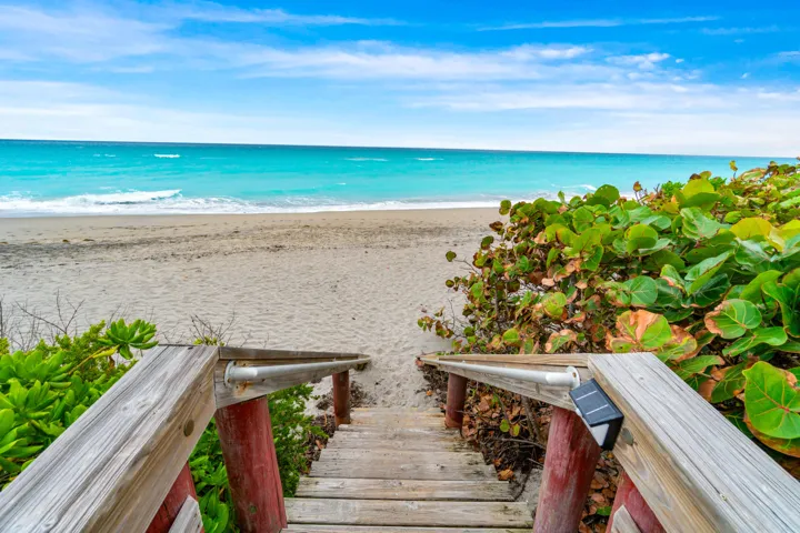 028-630OceanDrive-410-JunoBeach-FL-33408