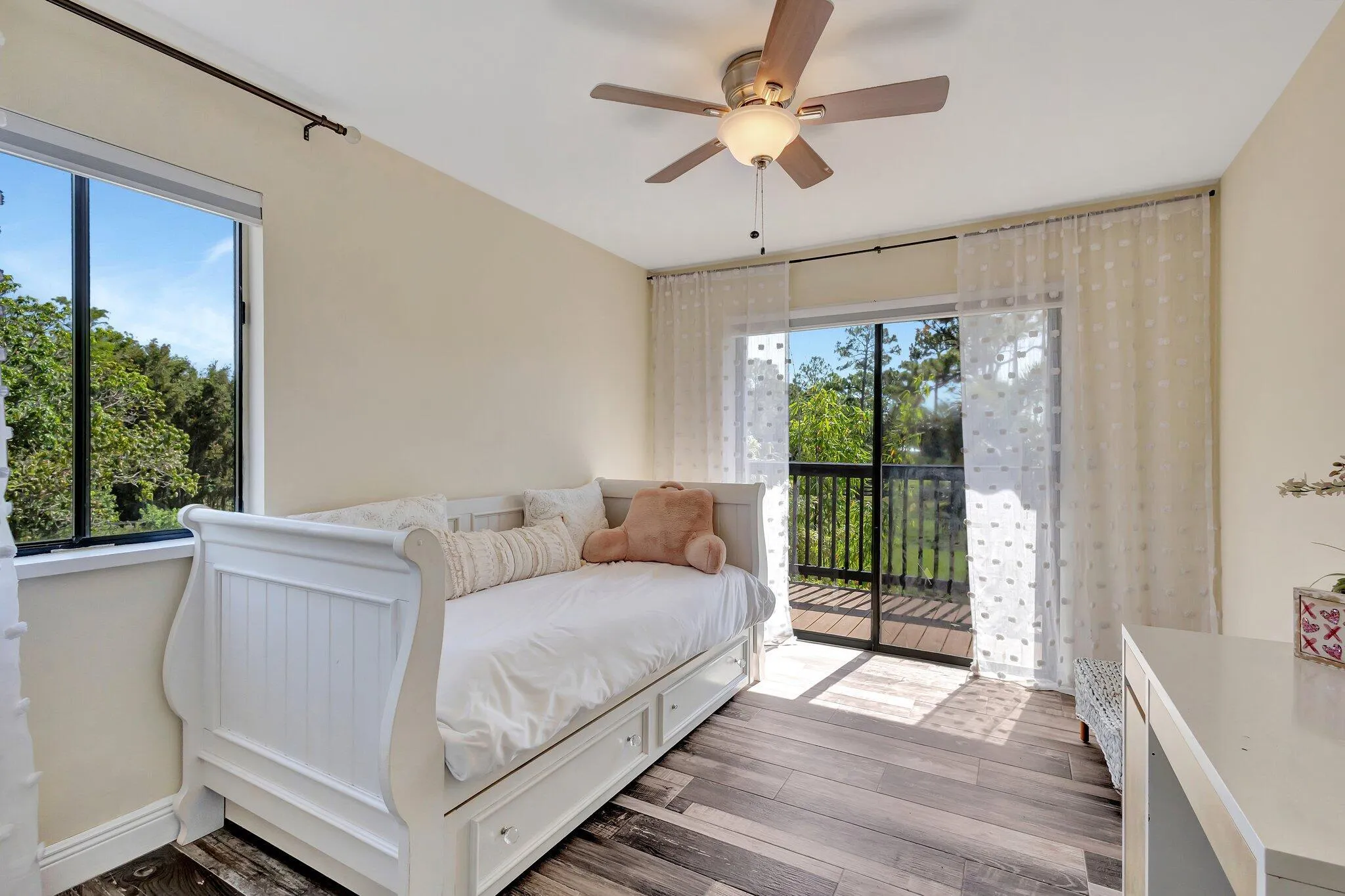 Property photo 31