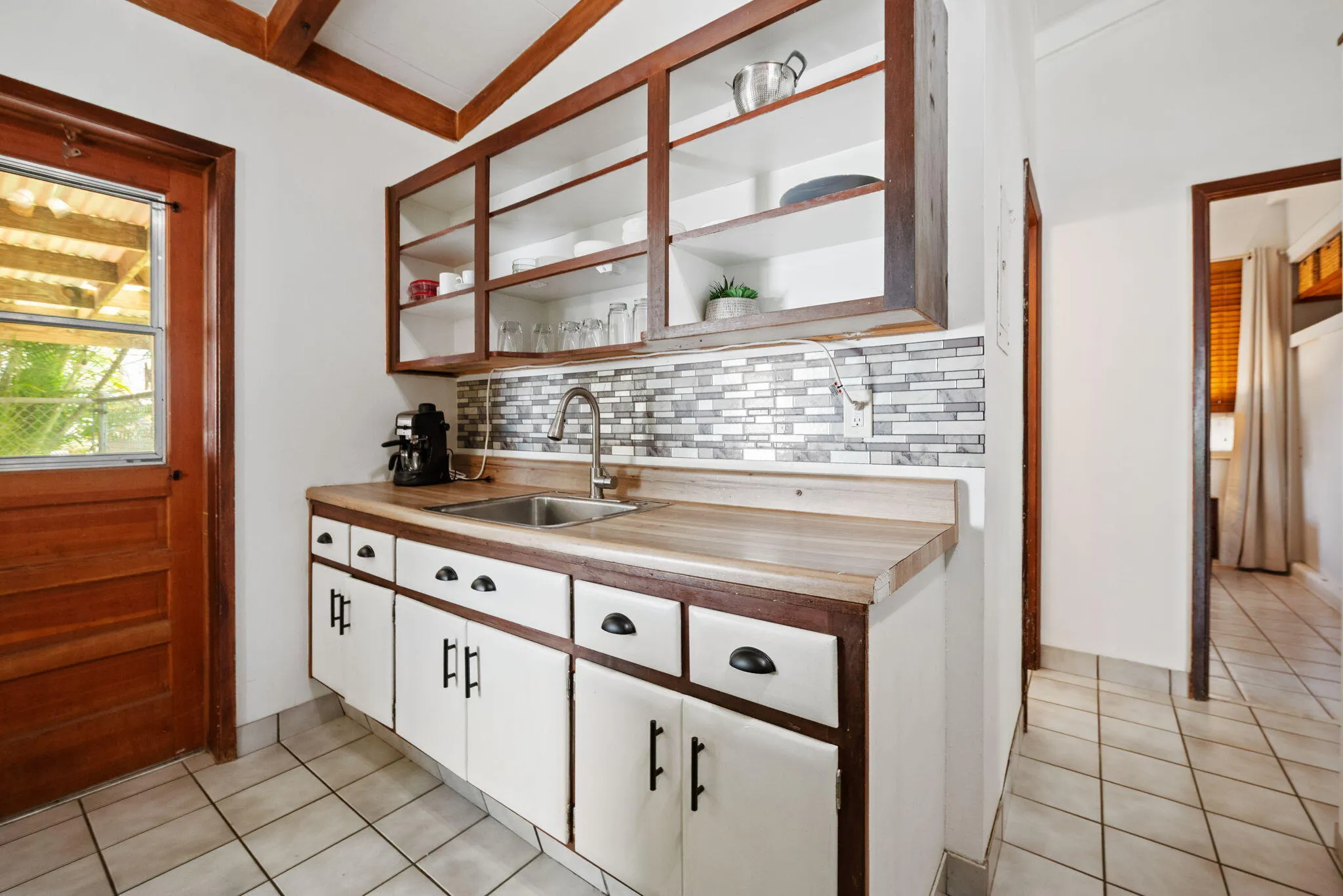 14-web-or-mls-2512-sugar-loaf-ln