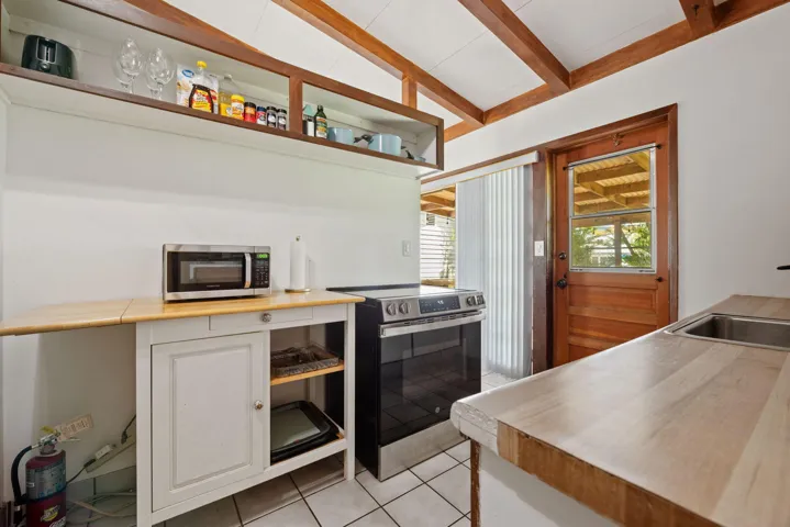 16-web-or-mls-2512-sugar-loaf-ln