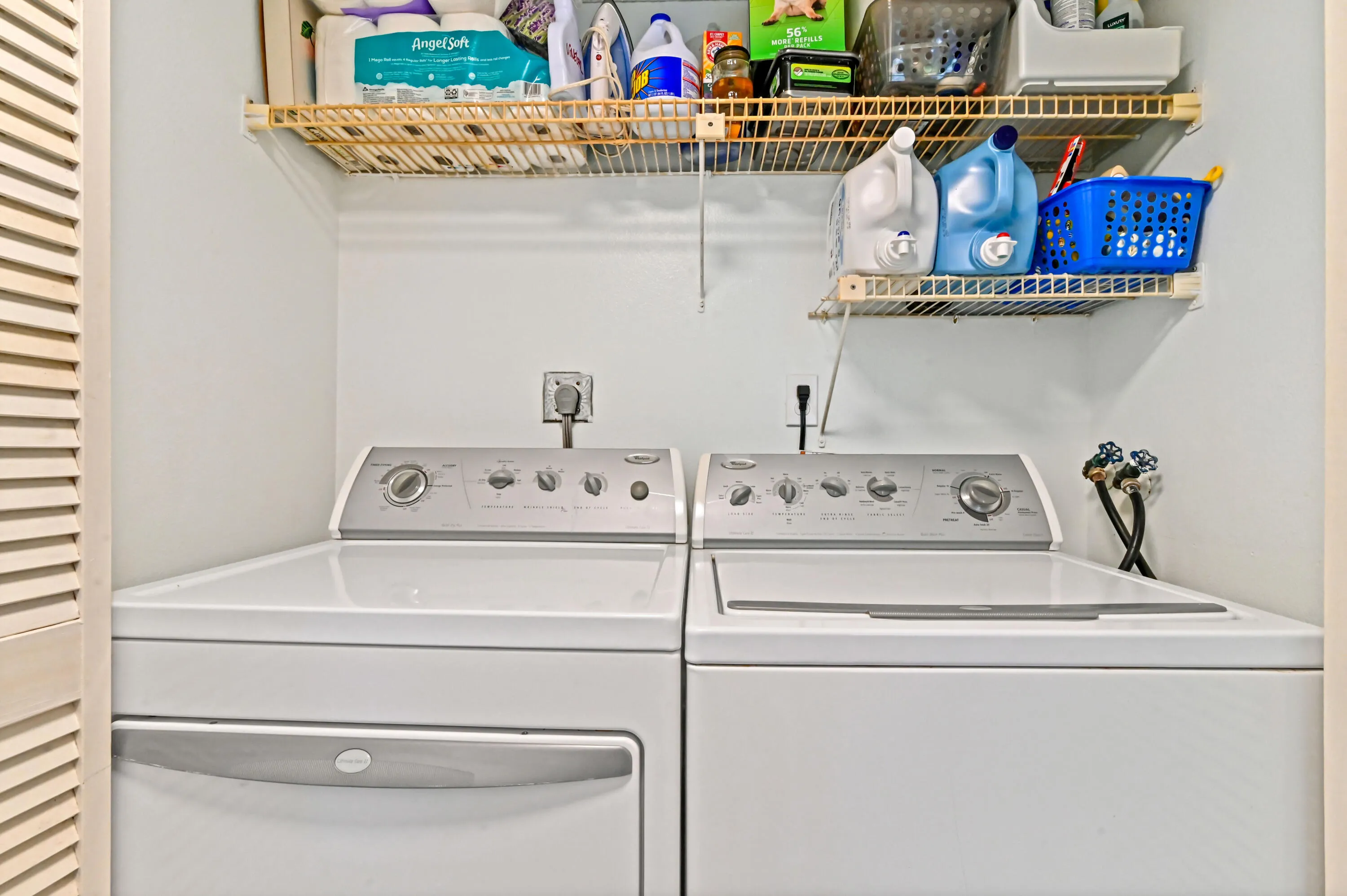 17 Laundry 01