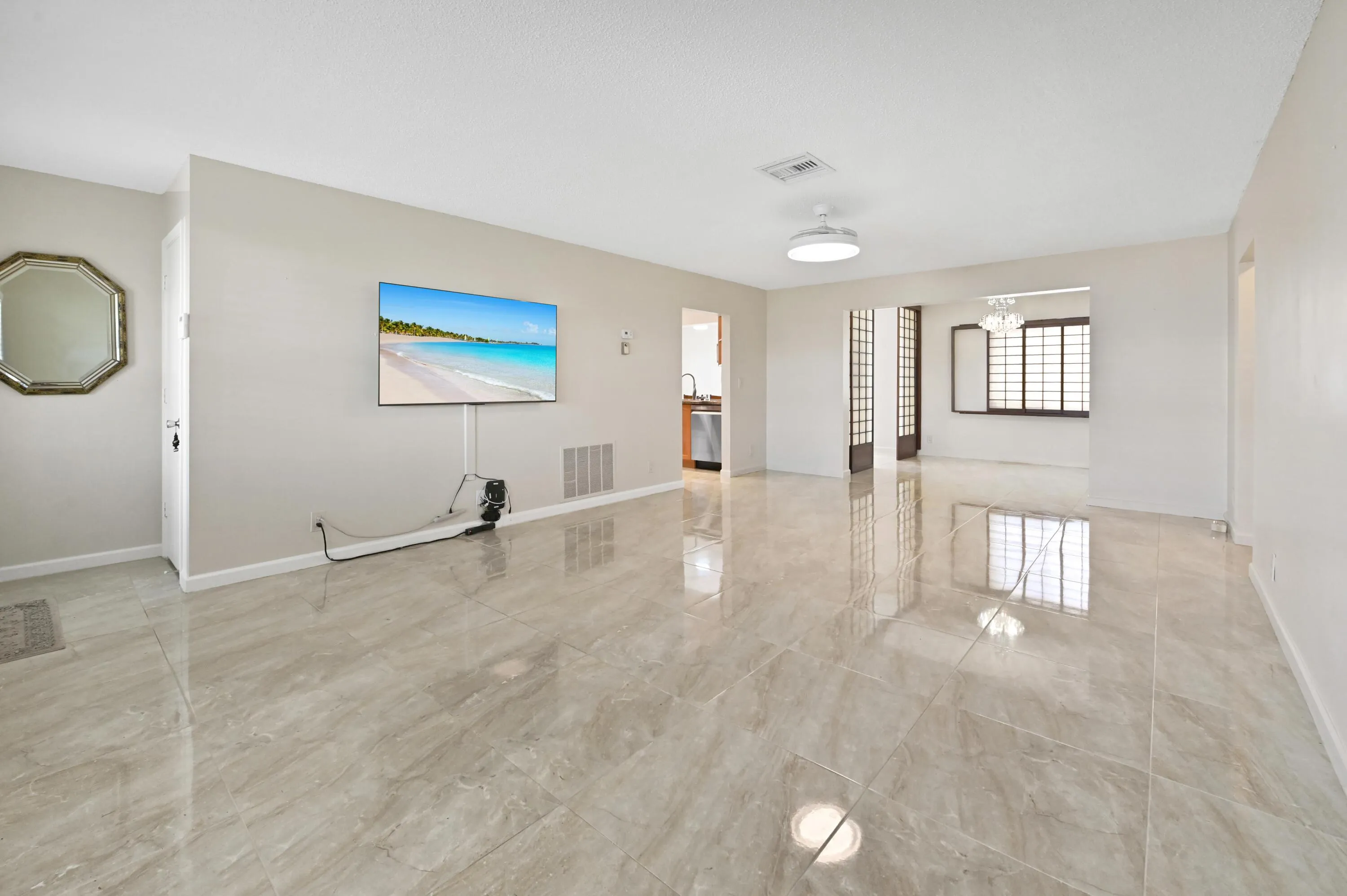 06 Living room 02