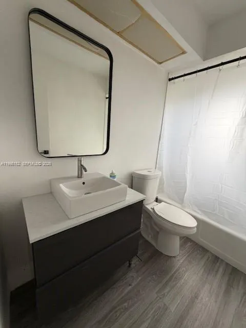Photo 24