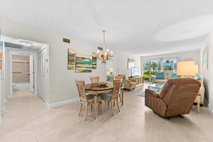 03 Dining room 01