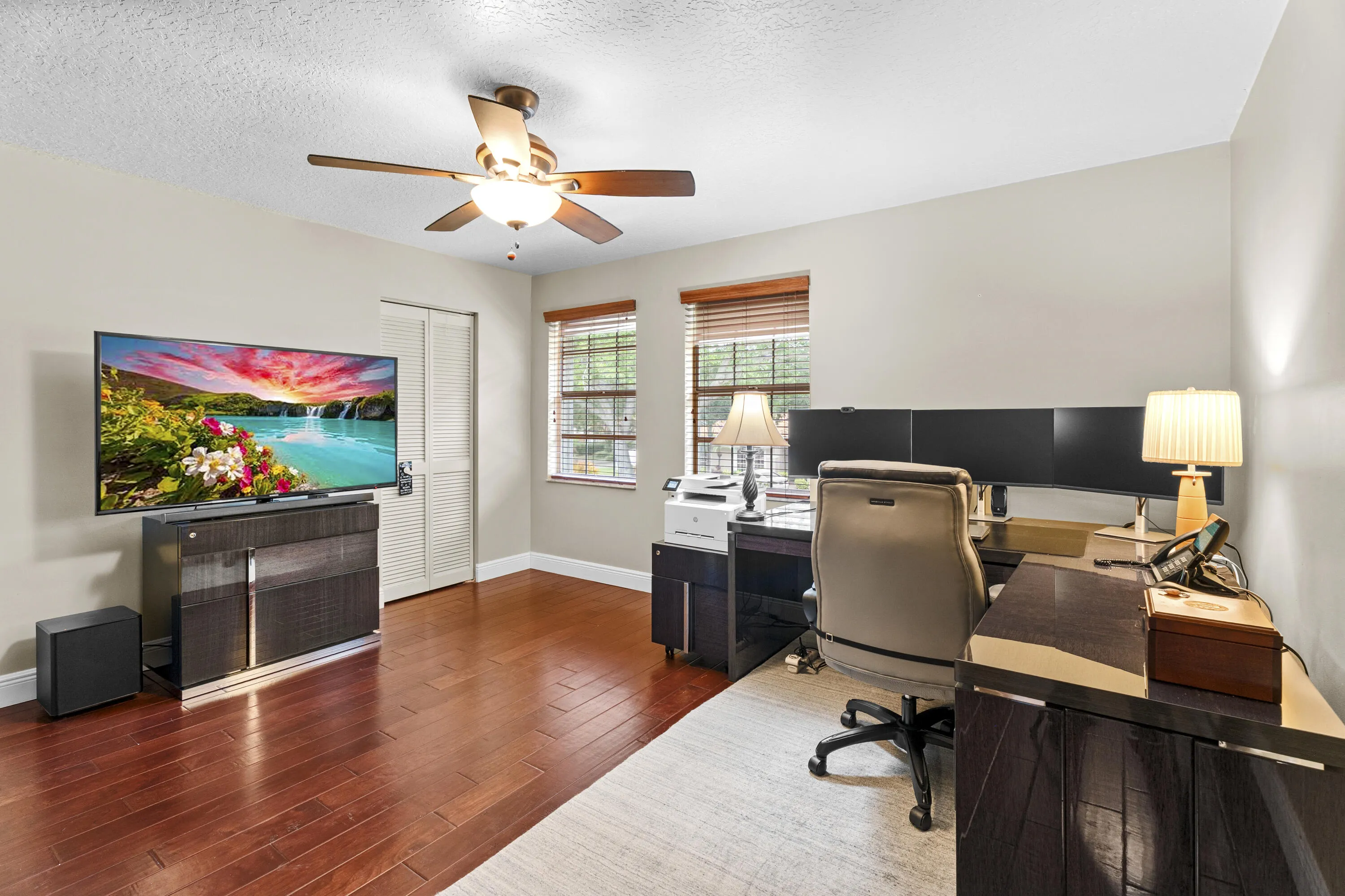 Property photo 32