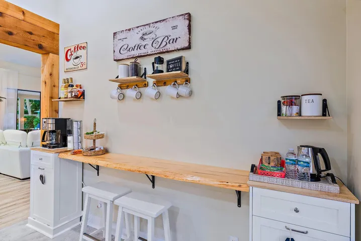 Kitchen 6