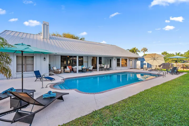 Backyard Pool