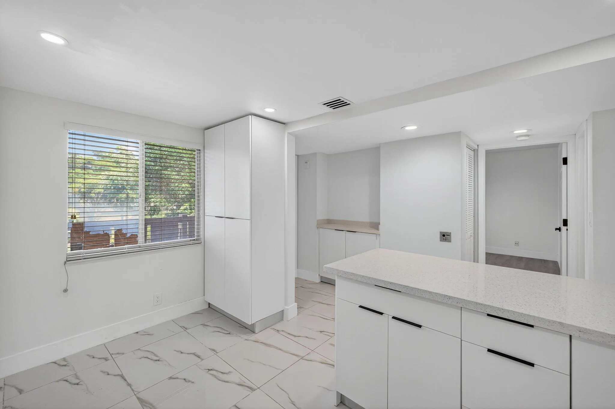 14375 Strathmore Lane 303