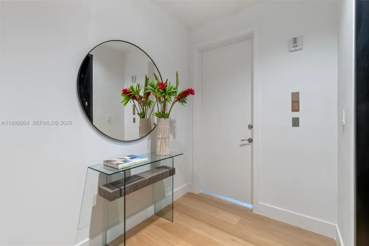 Private Elevator Foyer