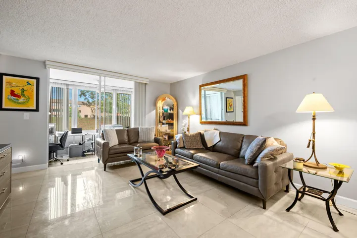 5-web-or-mls-9330-sunrise-lakes-blvd-bui