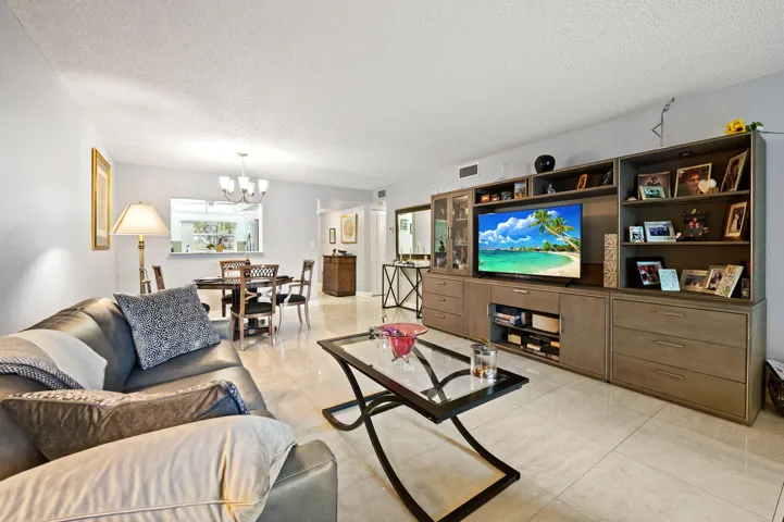 9-web-or-mls-9330-sunrise-lakes-blvd-bui