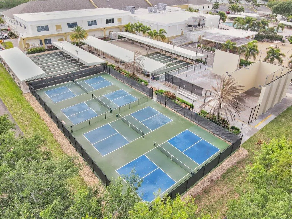 Community Club.6.jpeg-SMALL