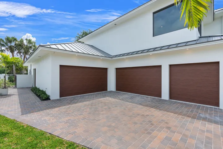 63-web-or-mls-2406 NE 13th Ct Fort Laude