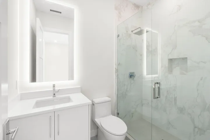 29-web-or-mls-2406 NE 13th Ct Fort Laude