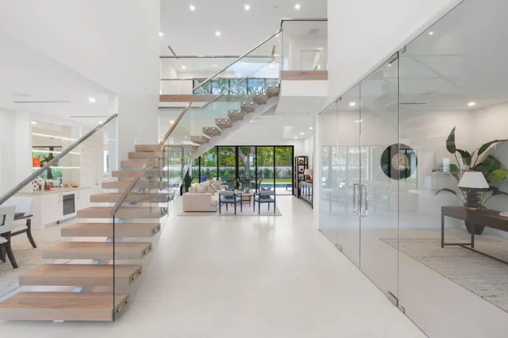 5-web-or-mls-2406 NE 13th Ct Fort Lauder