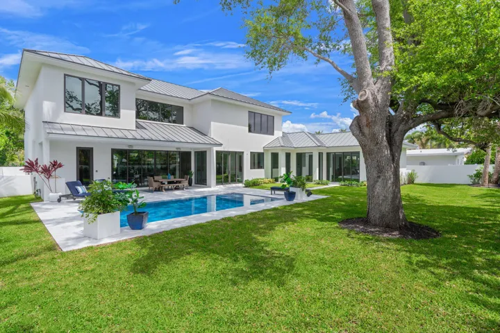 34-web-or-mls-2406 NE 13th Ct Fort Laude