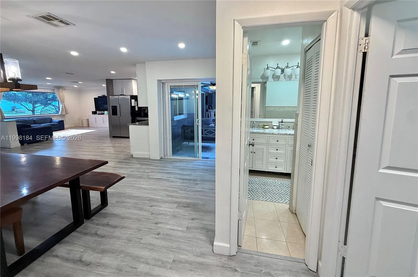 Second Cabana Bathroom