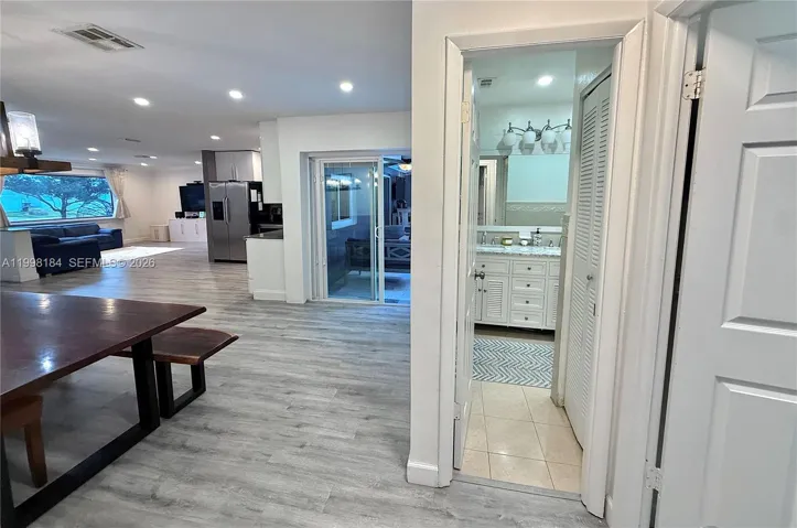 Second Cabana Bathroom