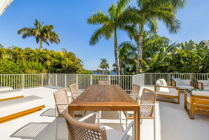 Primary Terrace Dining