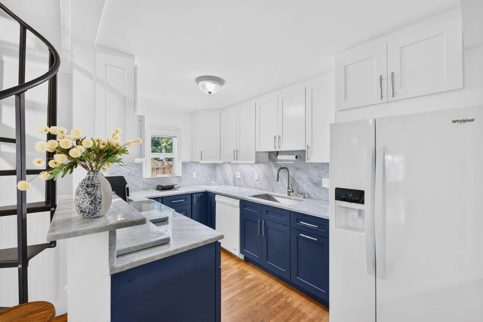 31-web-or-mls-a699A9478