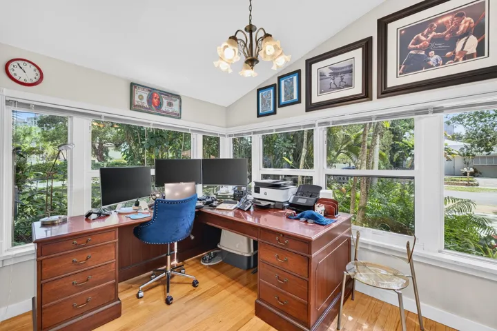 59-web-or-mls-a699A9411