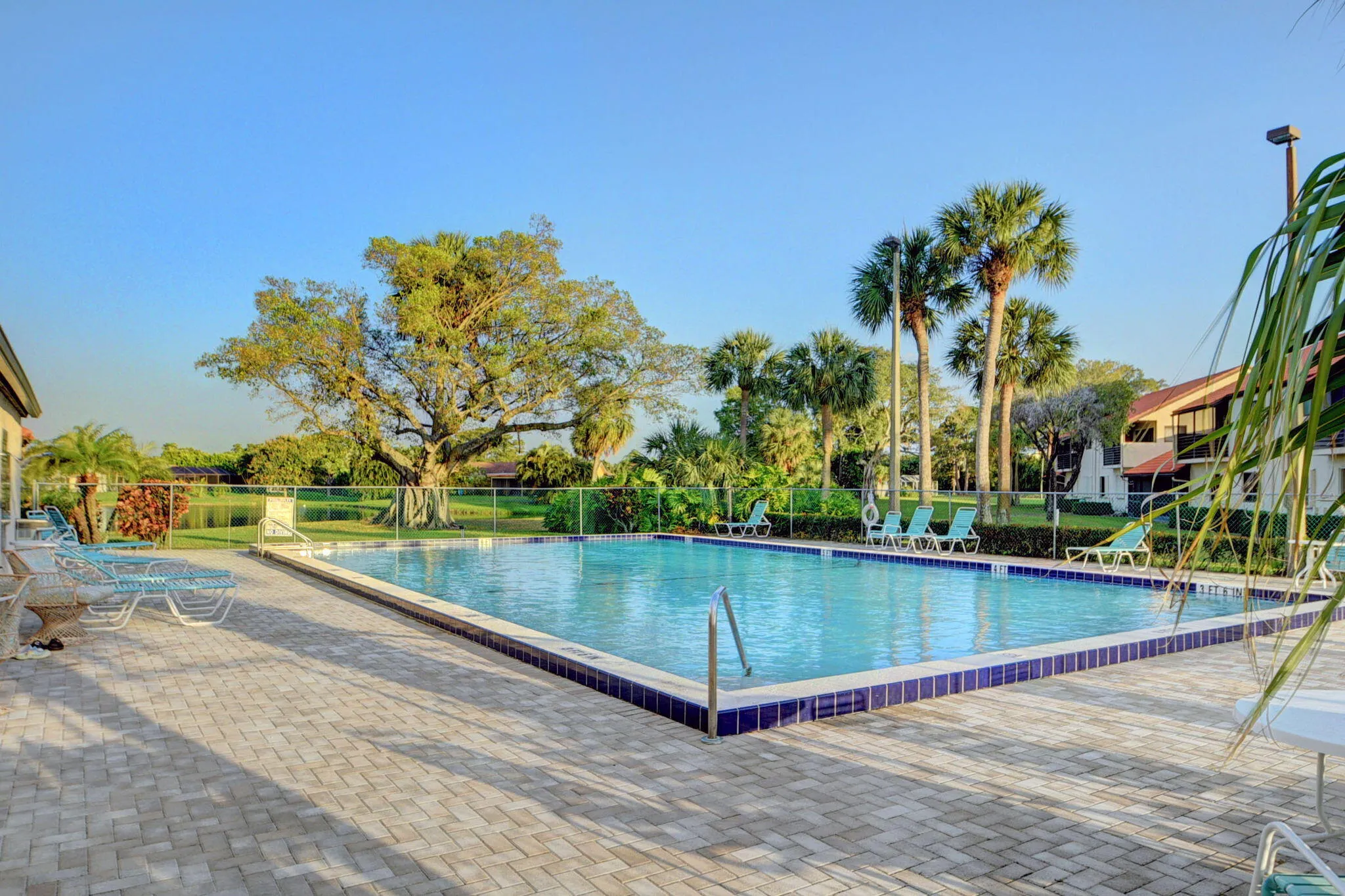 Community pool