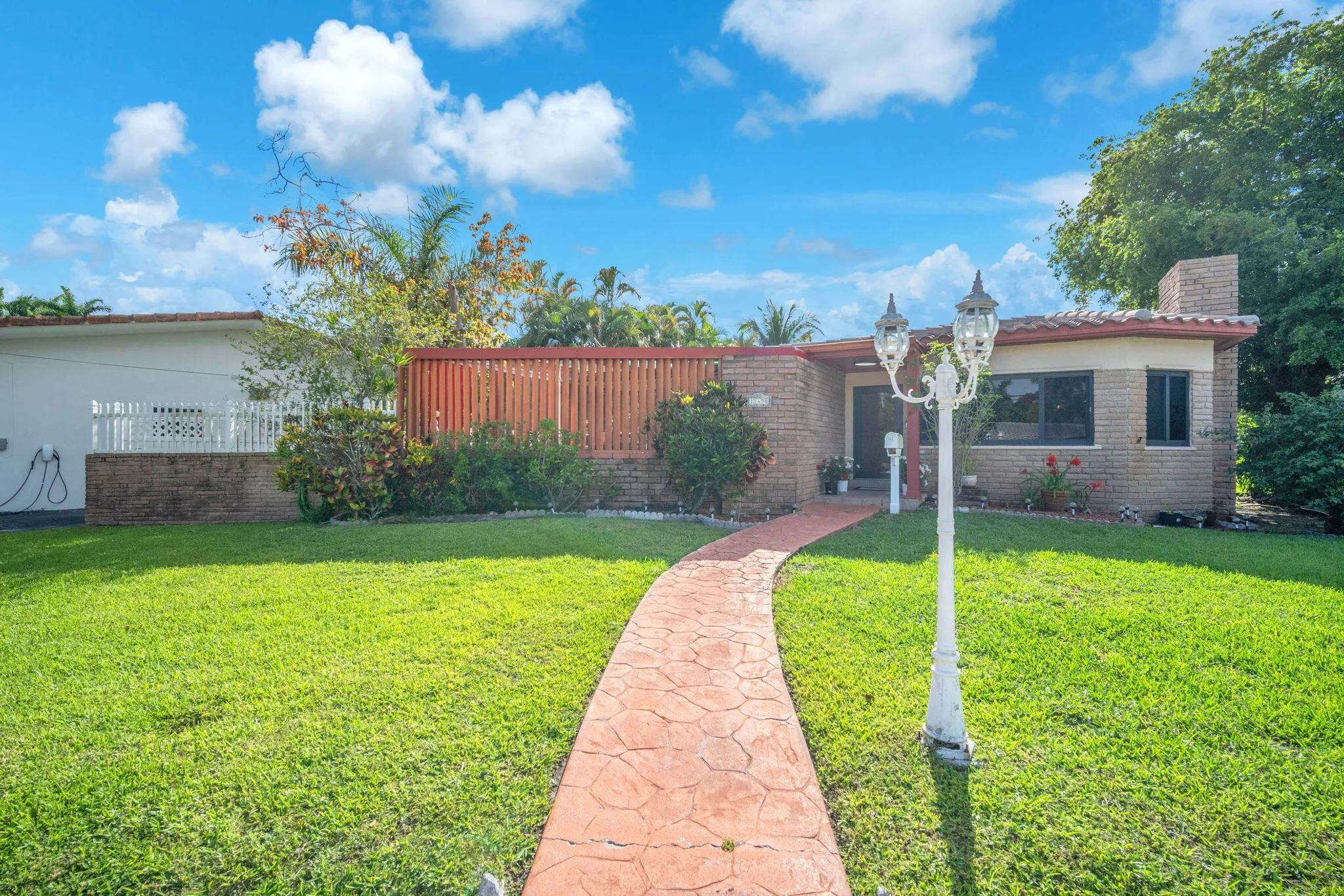 Property photo 38