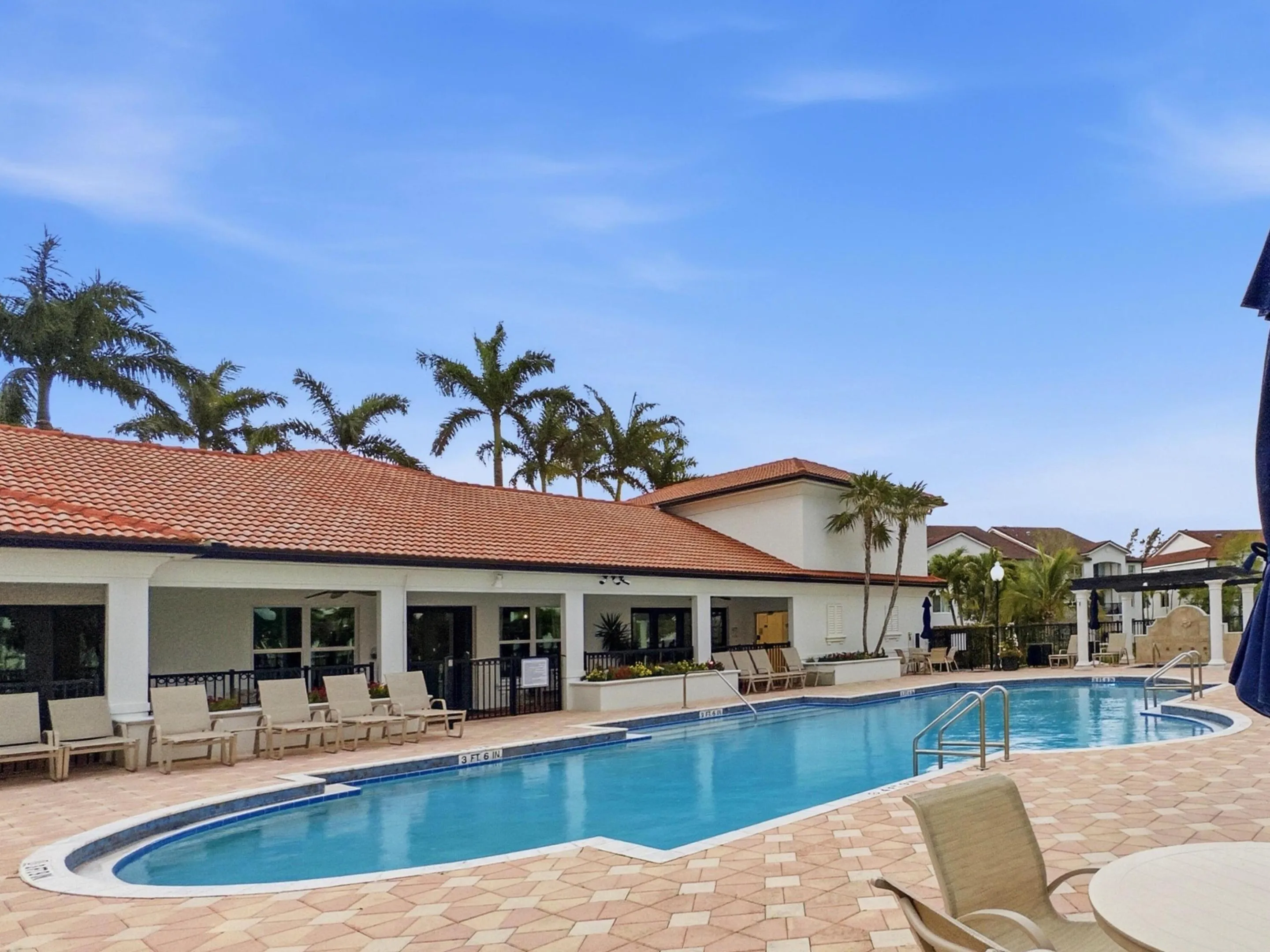 Clubhouse Pool 2