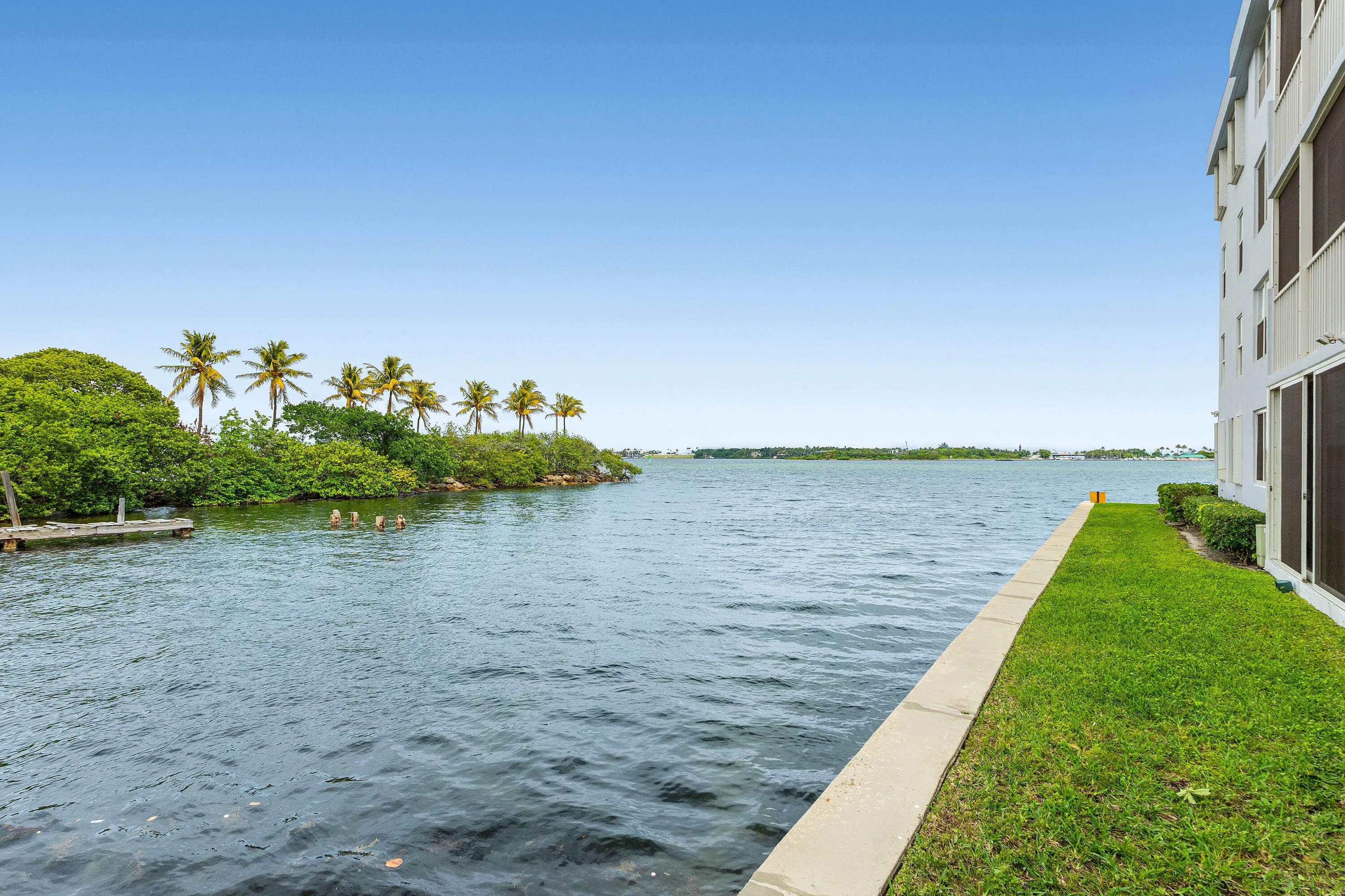 024-1820NewPalmWay-BoyntonBeach-FL-33435