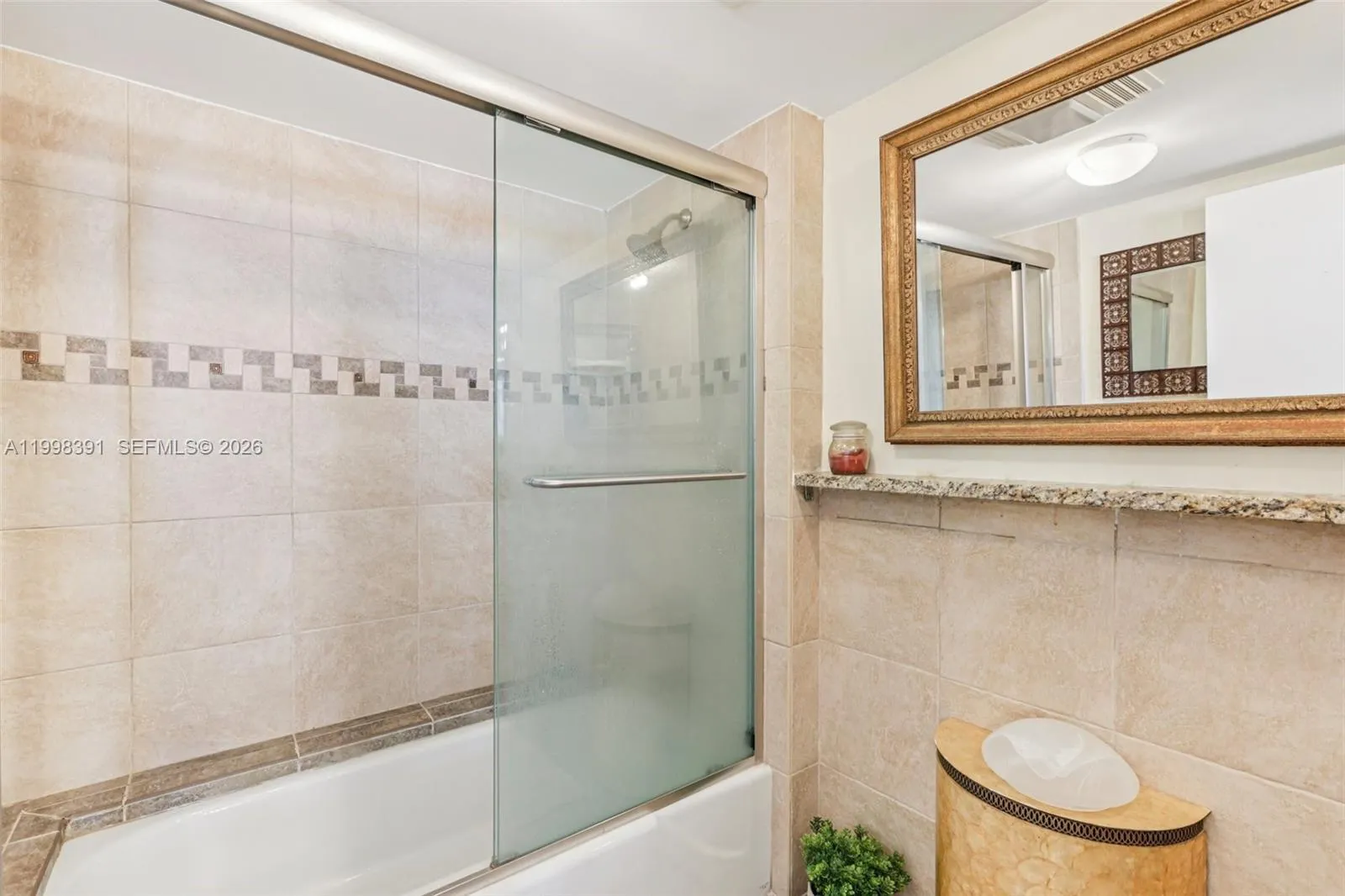 2nd Bathroom