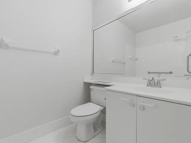 Guest Bathroom 1