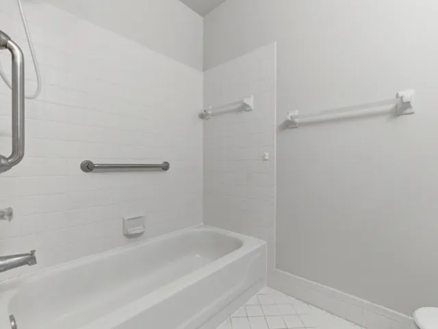 Guest Bathroom 2