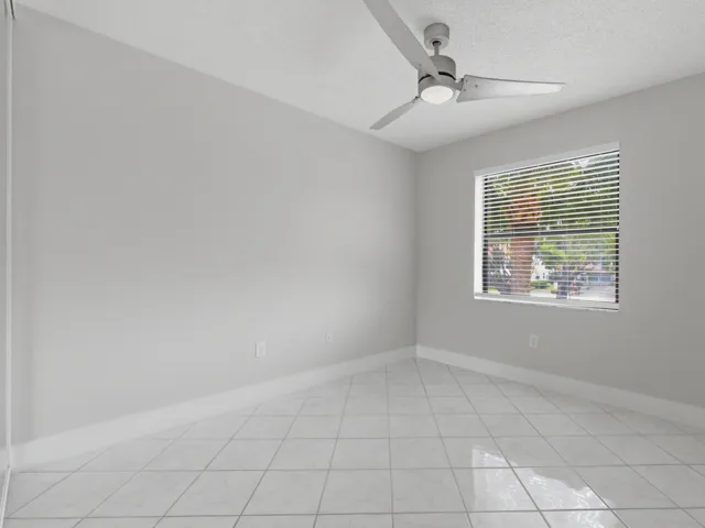 Guest Bedroom 1