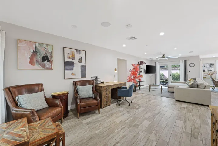 513 Curlew Road - 2.jpg-SMALL
