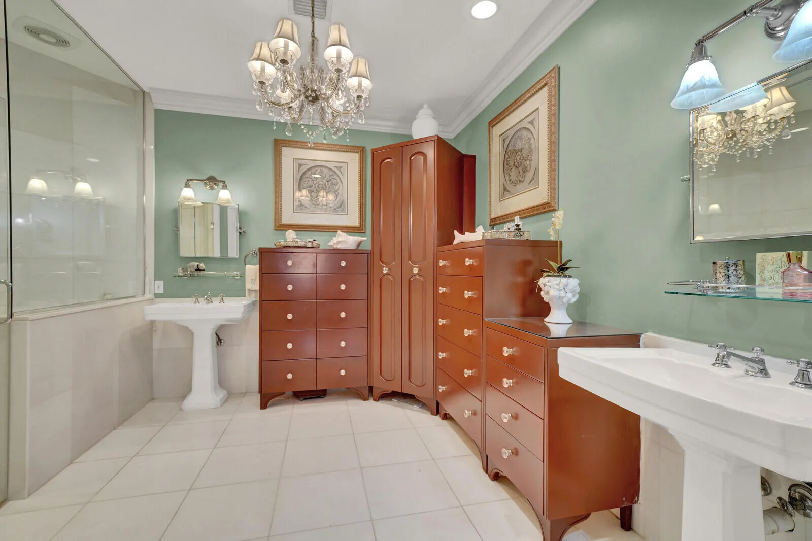 Dual sinks and custom cabinetry