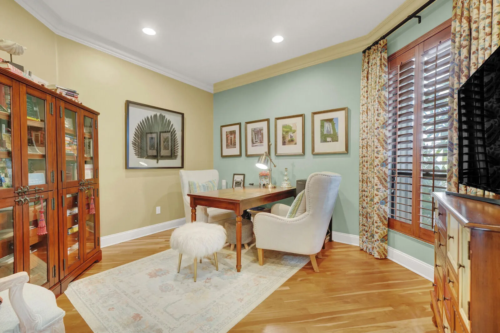 Bonus room - Office