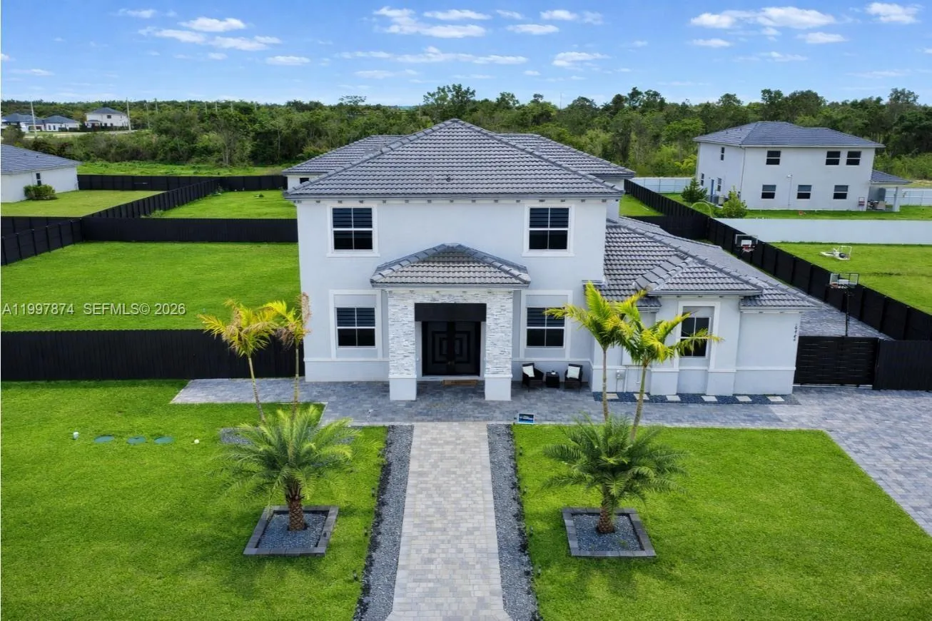 Property photo 43