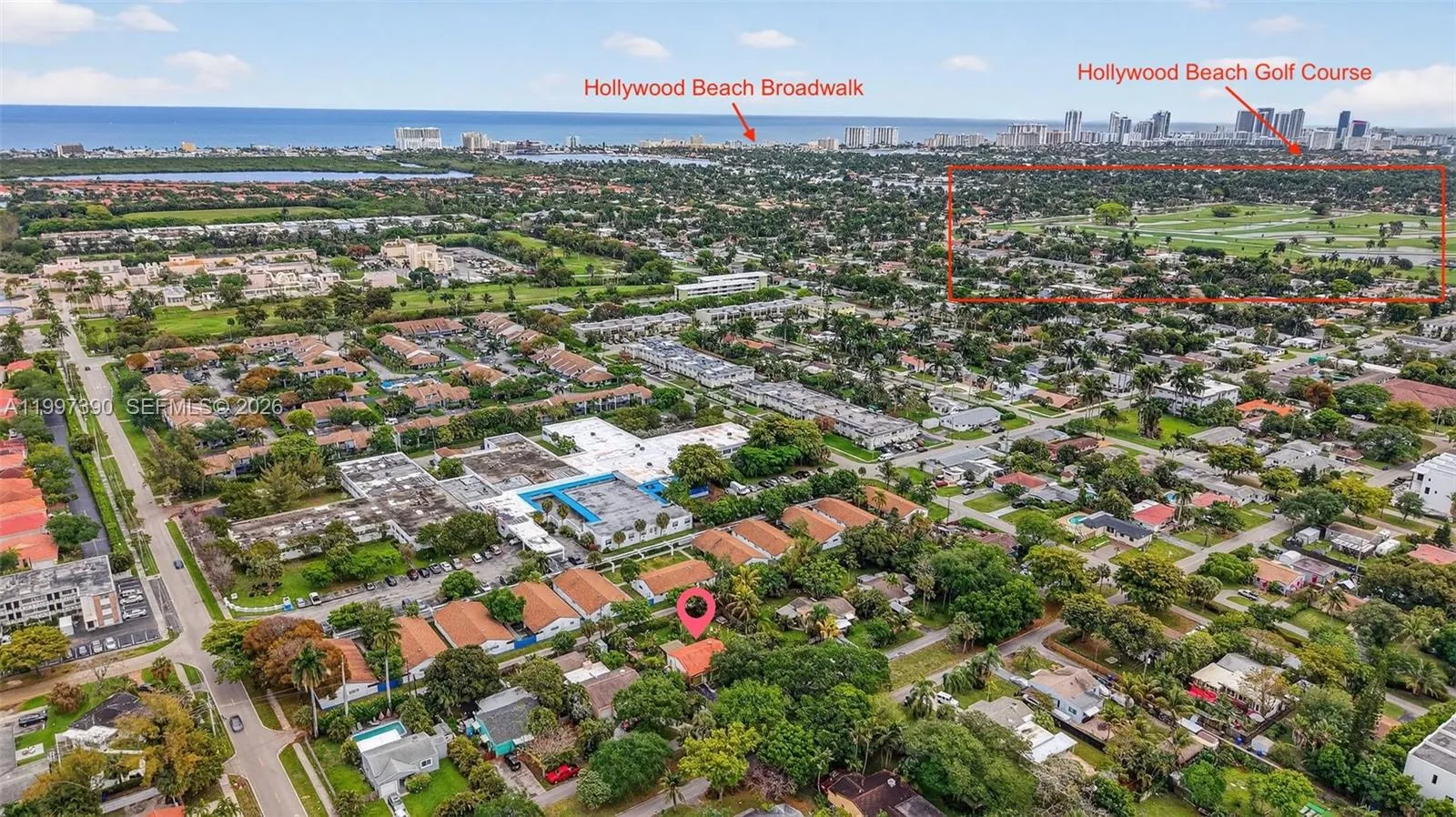 Hollywood Beach - 7 min drive, Golf Course - 2 min drive.